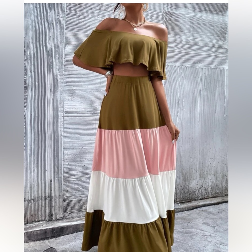 Two Piece She-in Set